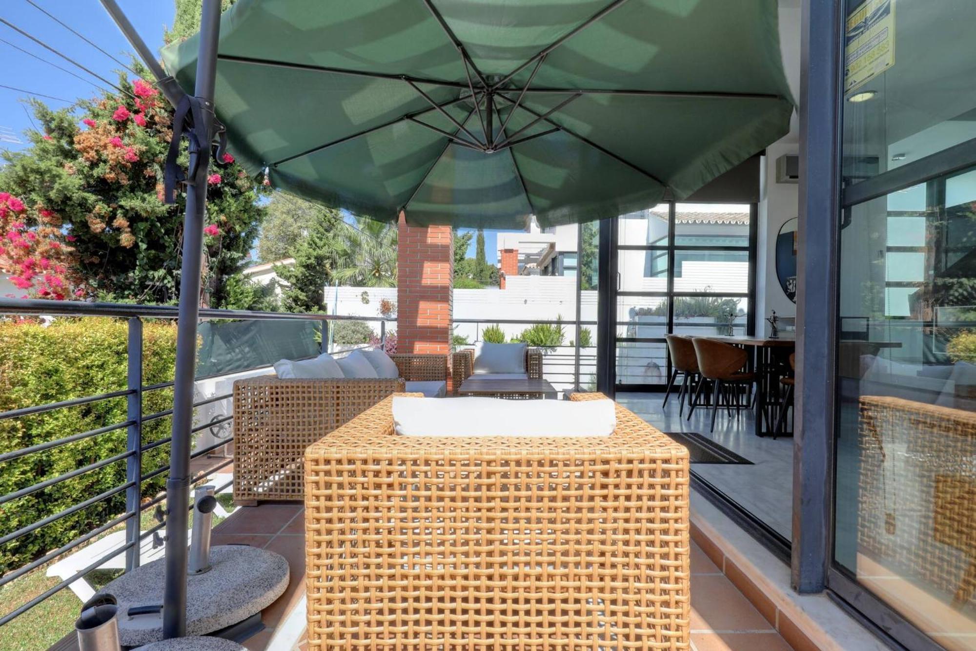 011 Bright And Spacious Villa With Private Pool Benalmadena Bagian luar foto