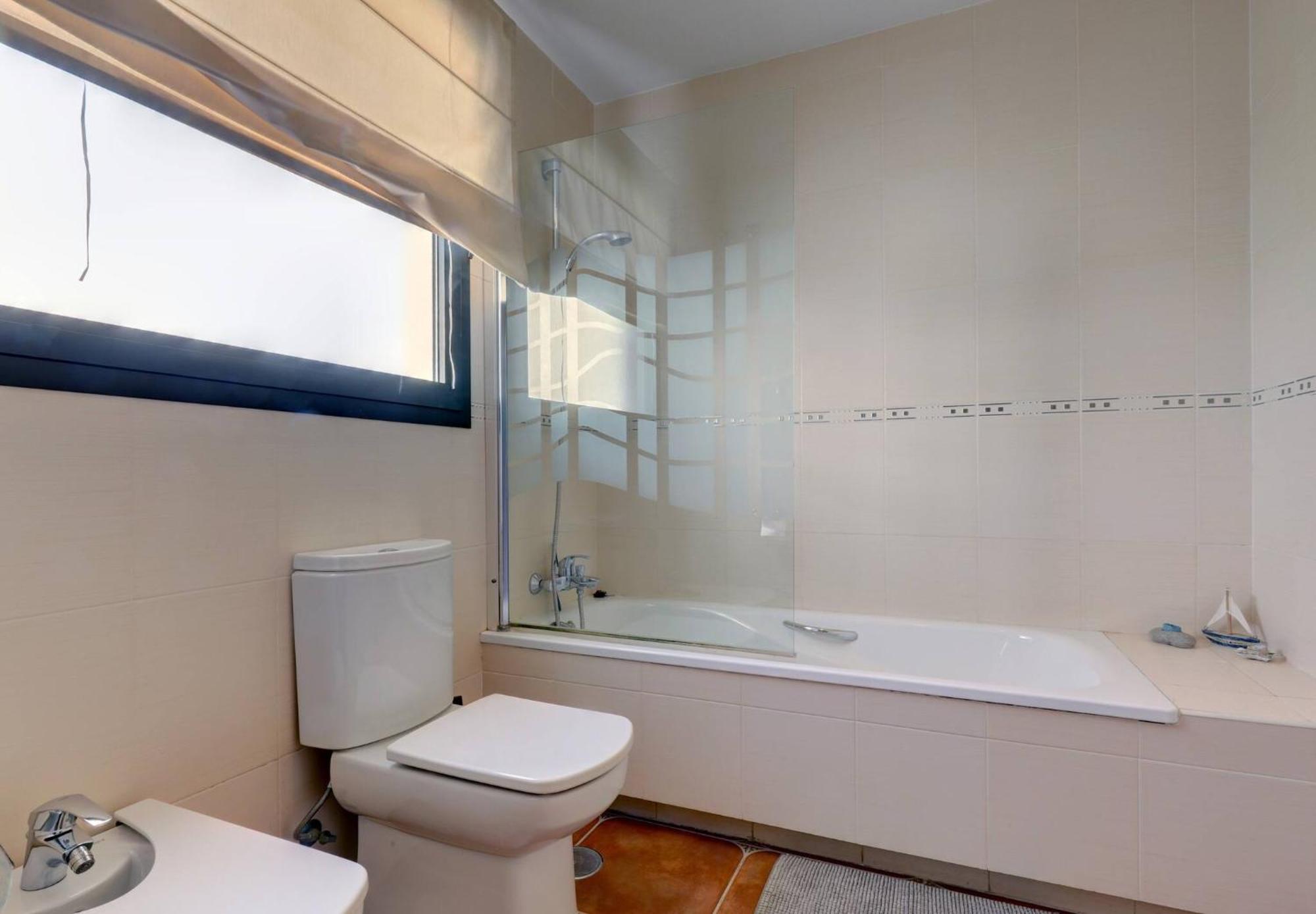 011 Bright And Spacious Villa With Private Pool Benalmadena Bagian luar foto